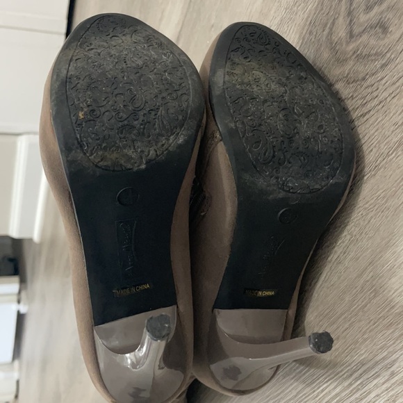 Addiction 61 Knee High military style stiletto boots | Size 6.5 | gray - Picture 6 of 7